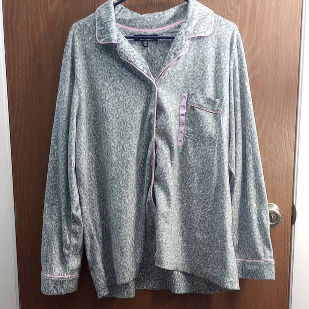 Ellen Tracy Gray Animal Print Top with Pink Accents Pajama Set Size XXL NWT - Picture 1 of 7